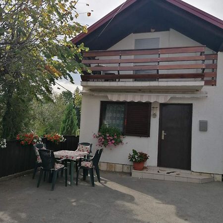 Studio Apartman Barbara جوسيبدول المظهر الخارجي الصورة